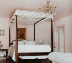 Victorian Room, Maison Mouton Bed &amp; Breakfast